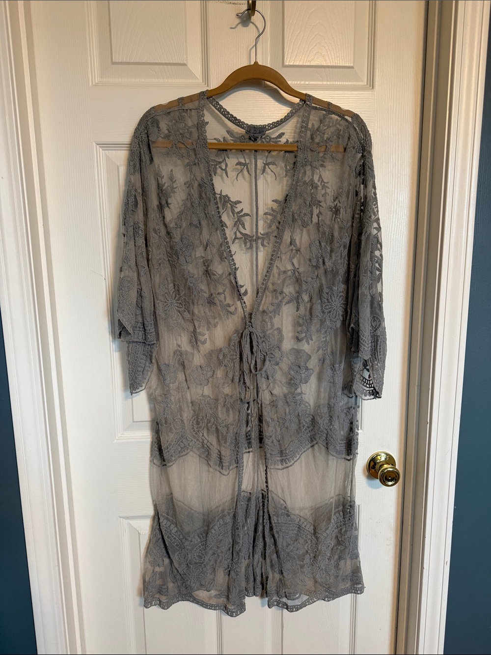 POL Sheer Lace Kimono Robe - Gray
